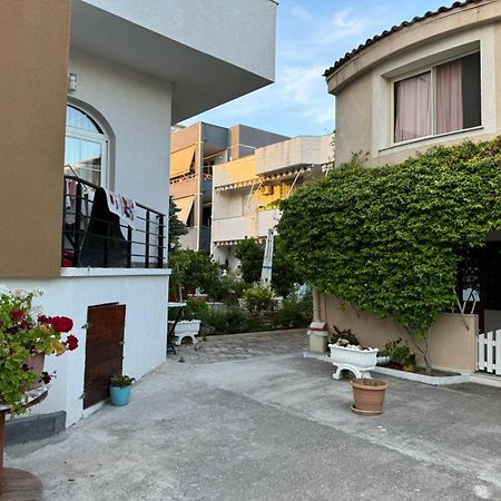 Guesthouse Novi ดูร์เรส ภายนอก รูปภาพ
