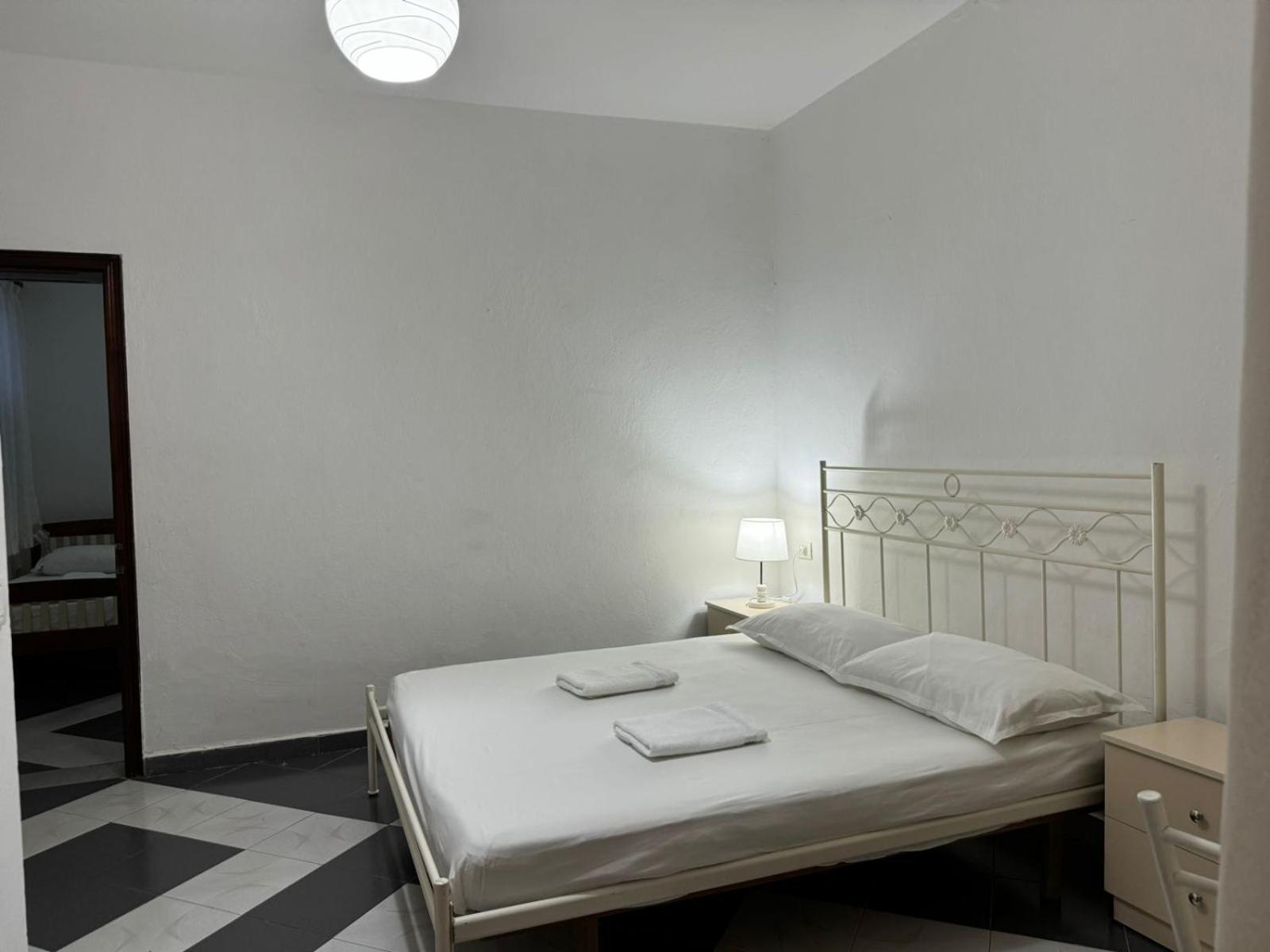 Guesthouse Novi ดูร์เรส ภายนอก รูปภาพ