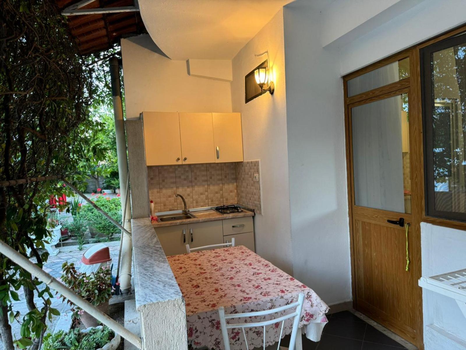 Guesthouse Novi ดูร์เรส ภายนอก รูปภาพ